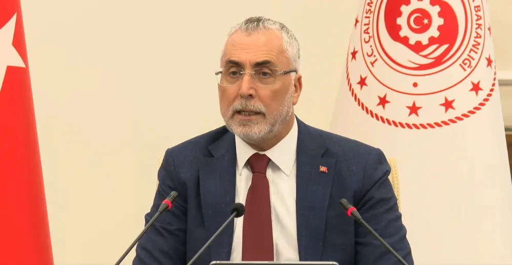 BAKAN IŞIKHAN MEMUR ZAMMI İÇİN İLK TEKLİFİ AÇIKLADI