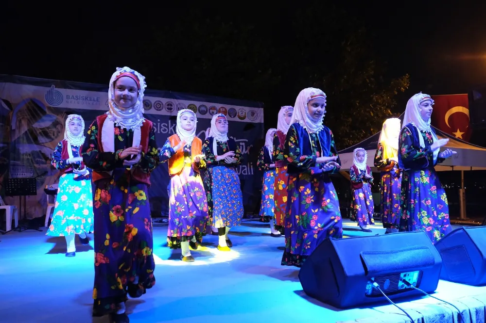 BAŞİSKELE