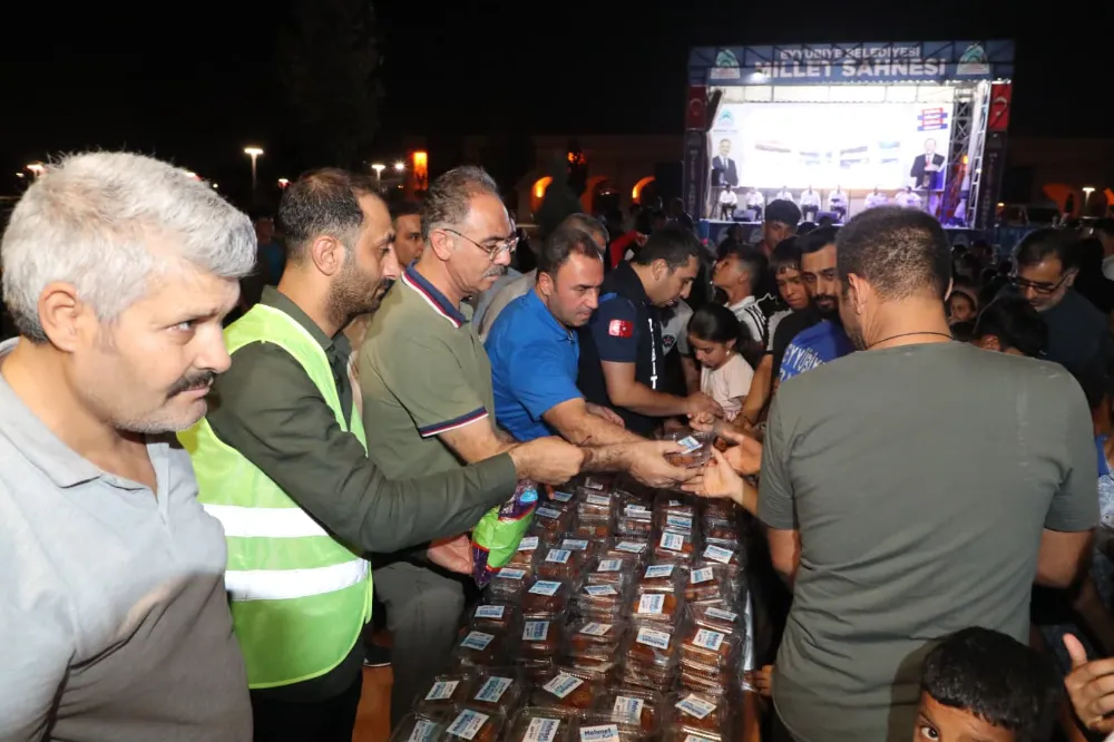 EYYÜBİYE MİLLET BAHÇESİ’NDE MEVLİD KANDİLİ COŞKUSU YAŞANDI