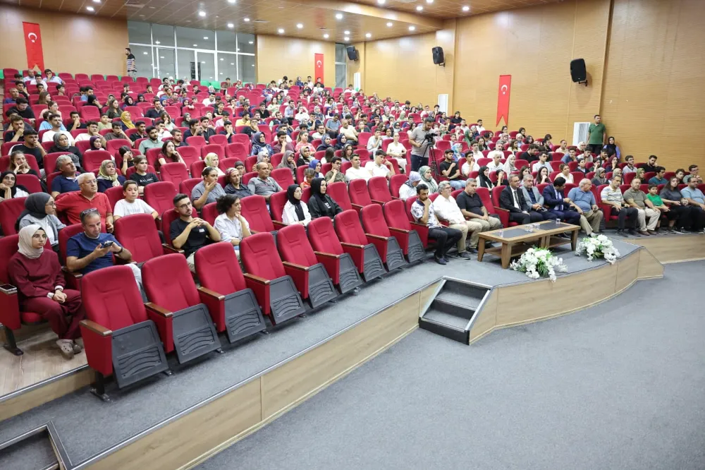 KARAKÖPRÜ BELEDİYESİ’NDEN ÜNİVERSİTELİ GENÇLERE ANLAMLI DESTEK