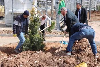 KARAKÖPRÜ’DE PARKLAR YAZ SEZONUNA HAZIRLANIYOR