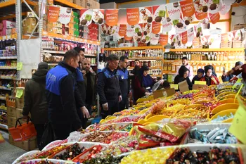 SİVEREK ZABITASINDAN BAYRAM ÖNCESİ ŞEKER VE LOKUM DENETİMİ