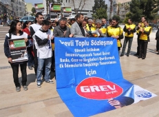 EĞİTİM-SEN`DEN OTURMA EYLEMİ