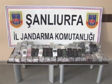 Şanlıurfa`da Kaçak Telefon Operasyonu