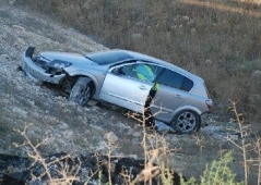 Urfa`da Otomobil Devrildi: 5 Yaralı