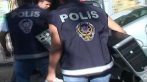 Viranşehir`de Silah ve Uyuşturucu Ele Geçirildi