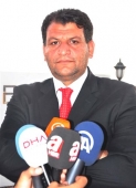 AYHAN SİYASETİN S`Sİ NDE  KONUŞTU