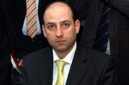 ULUEREN ÖZÜR DİLEDİ AMA?