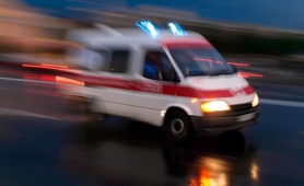 Şanlıurfa`nın Siverek İlçesinde Servis Minibüsü Kamyonla Çarpıştı:14 Yaralı       