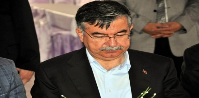 Bakan Yılmaz`dan "bedelli" açıklaması