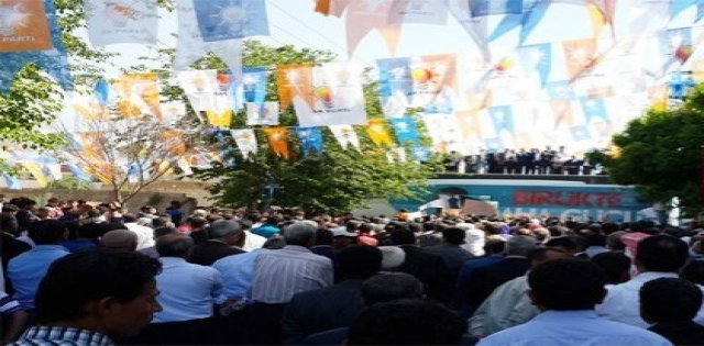 AK Parti Adaylarına Coşkulu Karşılama