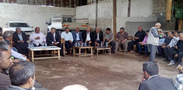RESUL BEBE ESNAFLA BULUŞMAYA DEVAM EDİYOR.