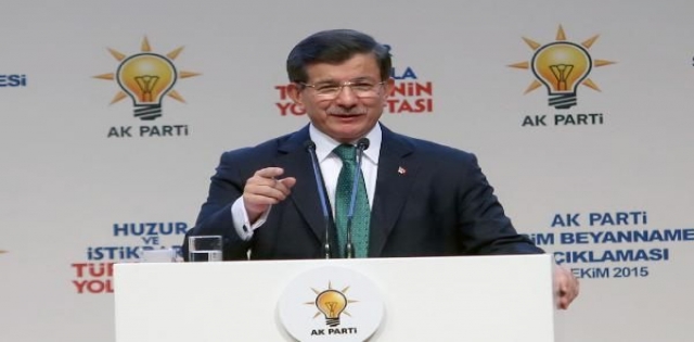 AK Parti seçim beyannamesini açıkladı