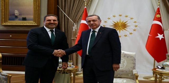 ABDURRAHMAN EYYÜPOĞLU SARAYDA