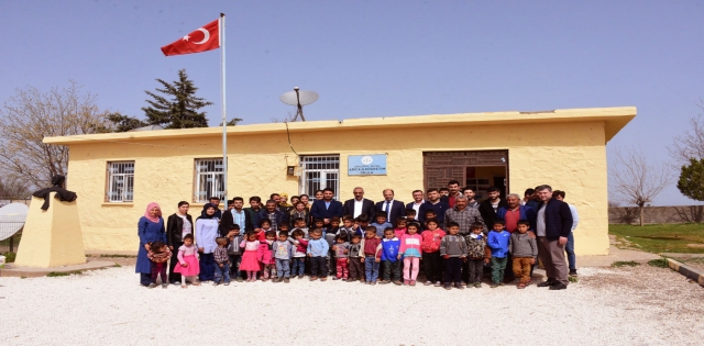 Bilgi Evi Öğrencilerinden Kardeş Okula Destek
