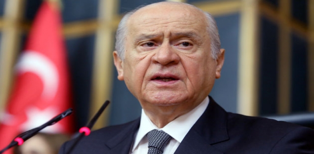 Bahçeli`den il ve ilçe yöneticilerine genelge  