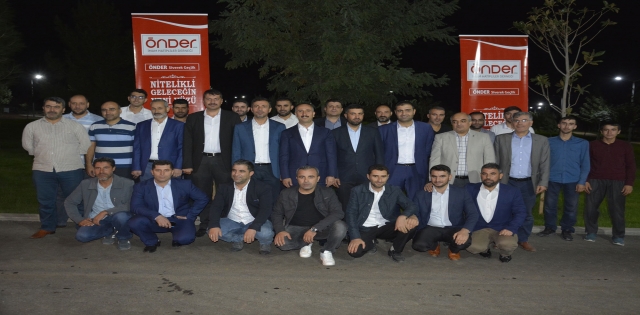 Başkan Yılmaz Önder Derneği üyeleriyle bir araya geldi