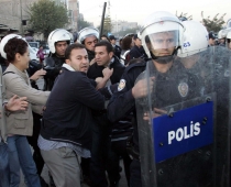 24 KADIN SERBEST BIRAKILDI 