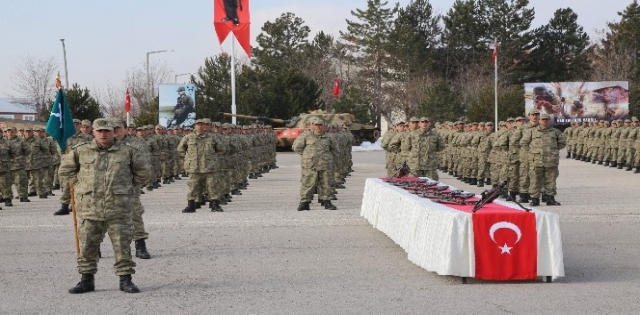 Kışlalarda erken terhis mutluluğu