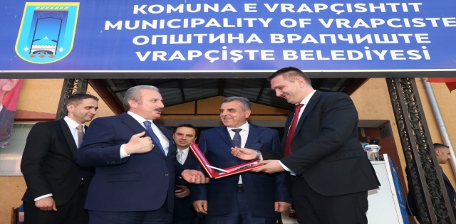 BAŞKAN BEYAZGÜL MAKEDONYALILARI ŞANLIURFA?YA DAVET ETTİ