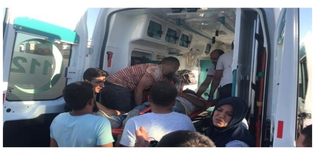 Gaziantep-Urfa yolunda trafik kazası: 3 ölü, 12 yaralı