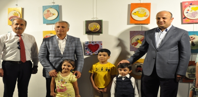 ÇOCUK SANAT MERKEZİ 2019 YAZ KURSLARI SERGİSİ AÇILDI