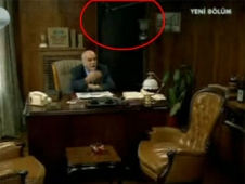 ÖYLE BİR GEÇER ZAMANDA BÜYÜK HATA!